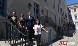 南京度假区爆料事件视频,揭秘背后真相