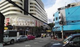 爆料舜泰广场事件视频,惊人一幕引发社会关注