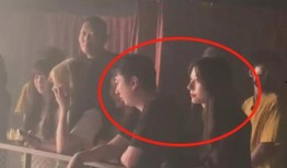 文案吃瓜网红怎么写的,如何成为网络热议焦点